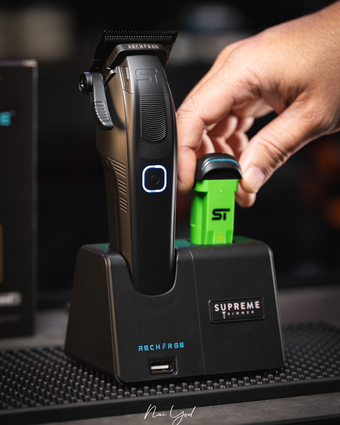 Tông Đơ Supreme Trimmer Recharge Clipper USA